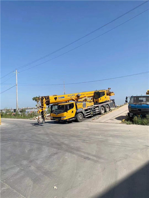 明山区吊车作业时，可能会产生哪些额外收费项目？